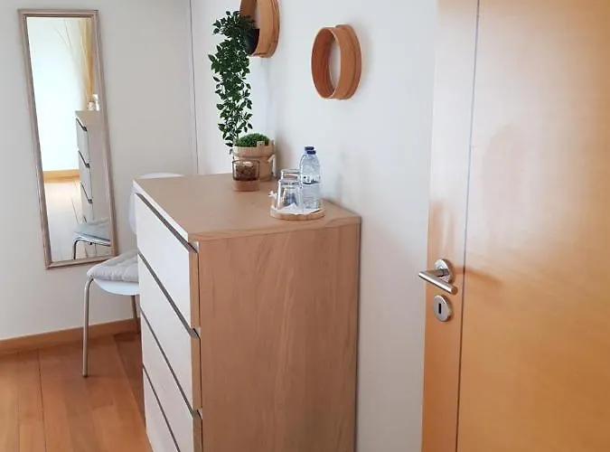 Проживание в семье Casa Da Calcada Mujaes