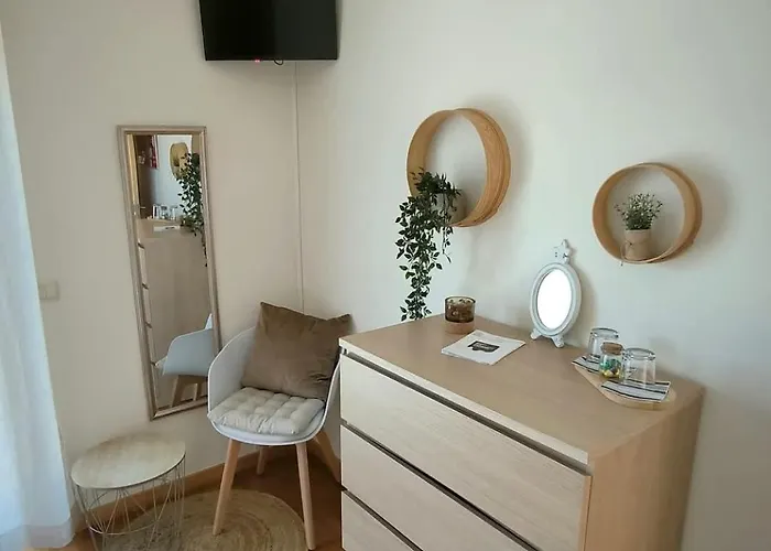 Homestay Casa Da Calcada Mujaes